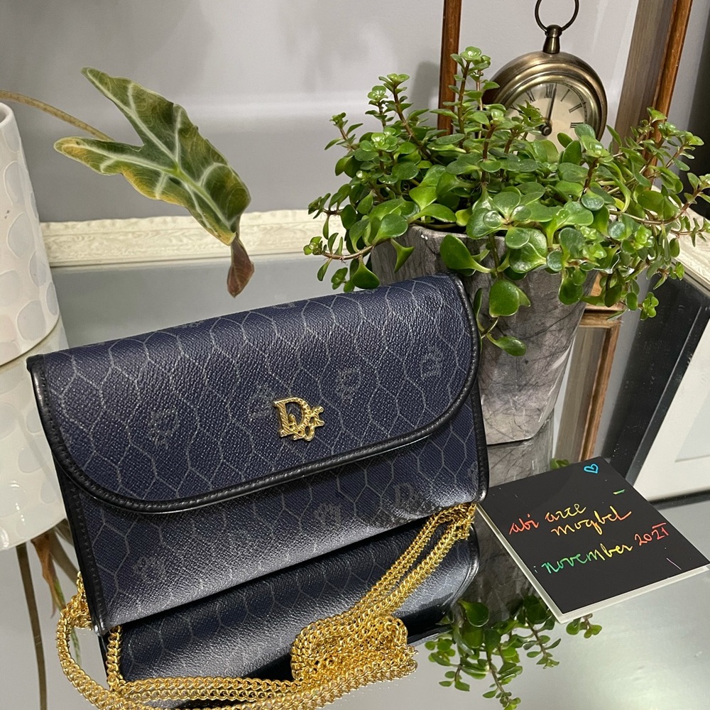 🌷SOLD on IG🌷Vintage dior clutch/crossbody - Picture 4 of 10
